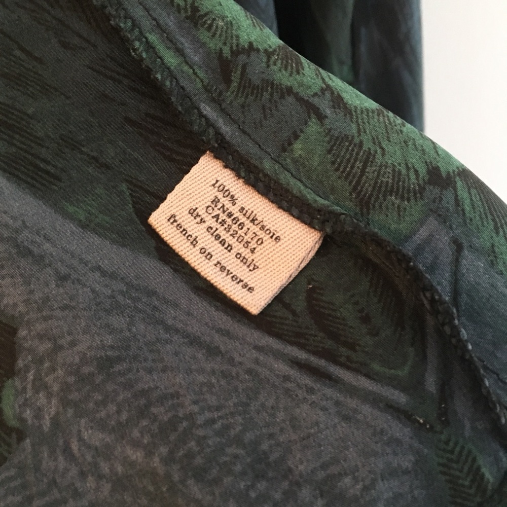 💫 UO Ecote BEAUTIFUL Silk Button Up Strappy Dress - Picture 8 of 8